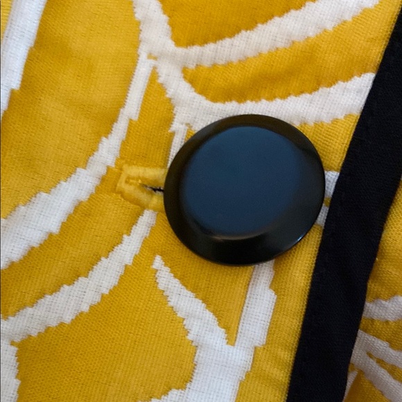 Trimdin Artisan Reversible Fabric Yellow Patterned Women's Jacket - Picture 9 of 12